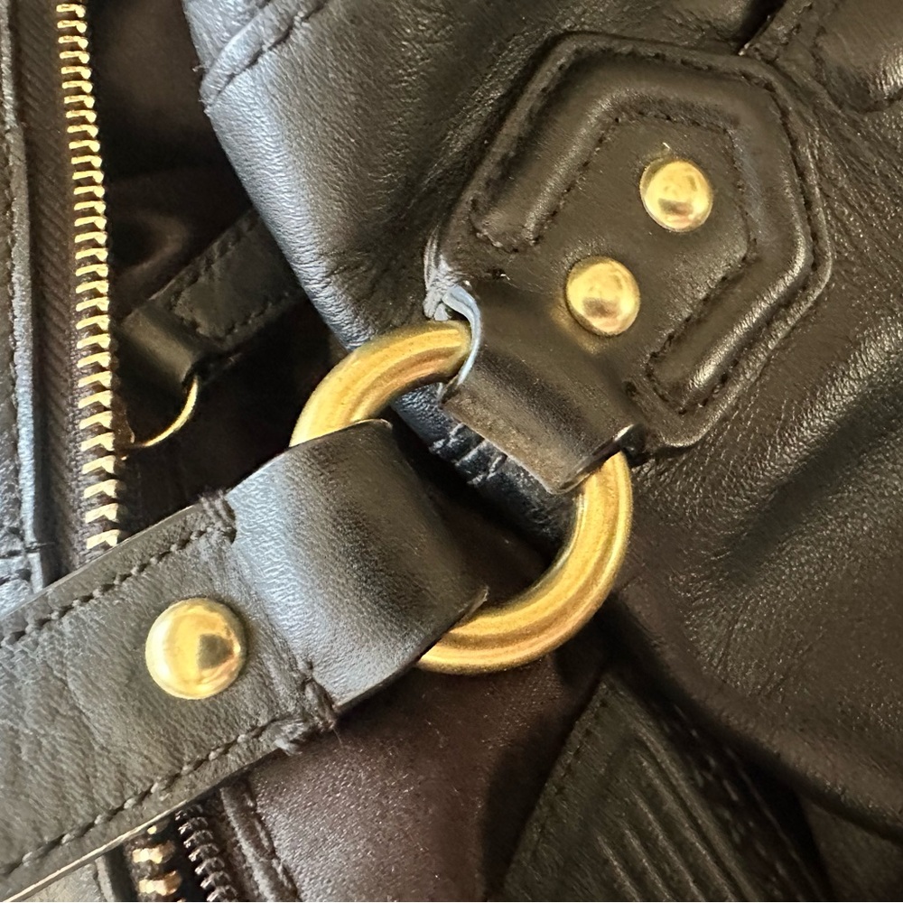 Vintage Coach Black Leather Shoulder Bag - Picture 8 of 12